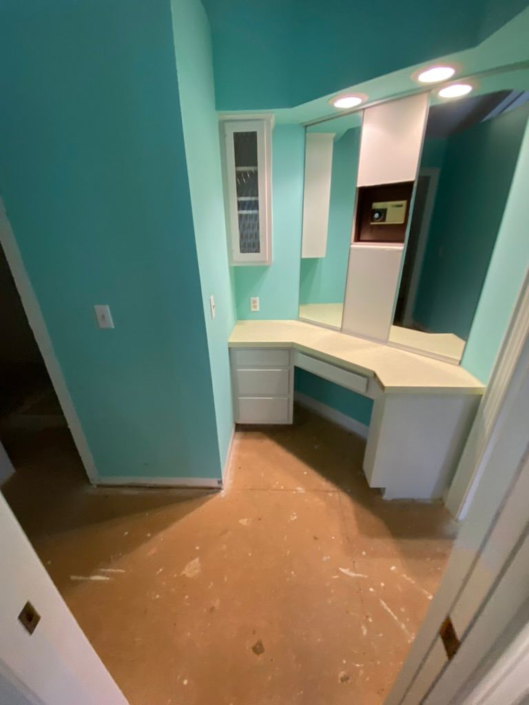 Pinehurst Primary Bathroom: From 1980s to Spa-Like Retreat